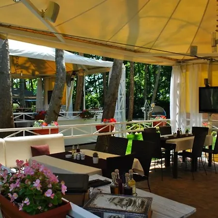 Апартамент Swimming Pool View Слънчев бряг